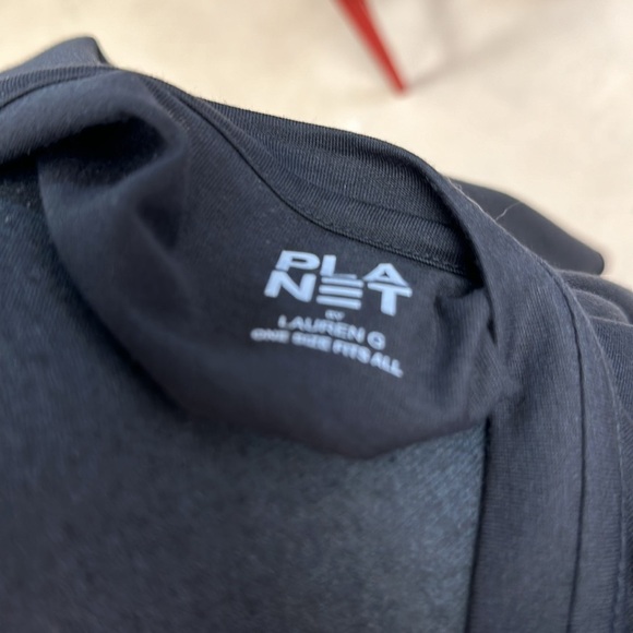 Planet long sleeve black top with gold circle accents - Picture 6 of 6